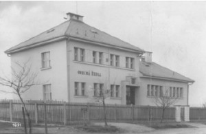 skola_hluboka2.jpg